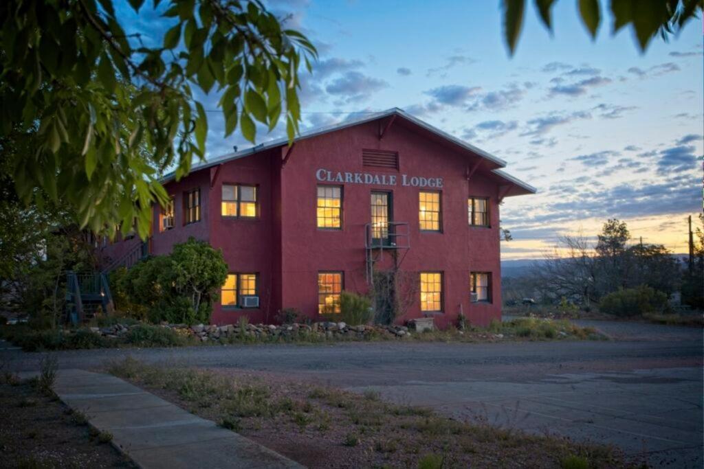 The Clarkdale Lodge Extérieur photo